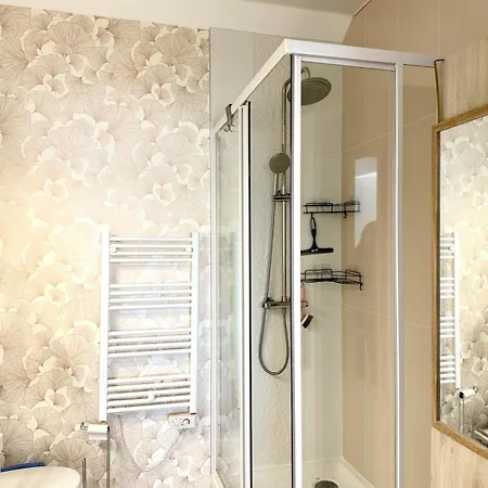 Semesterbostad Les Lutins