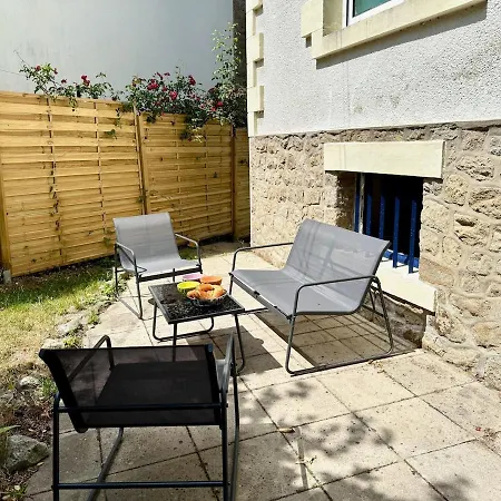 Les Lutins Semesterbostad