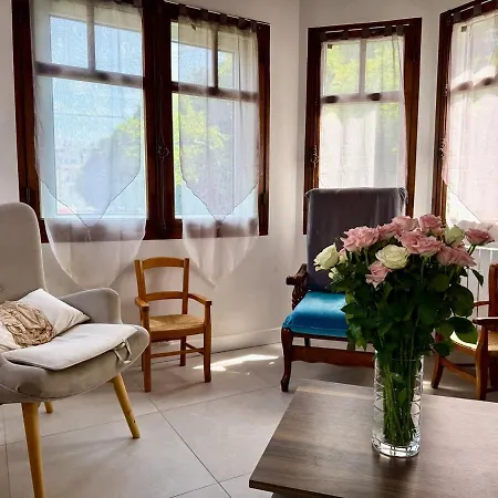 Les Lutins Semesterbostad